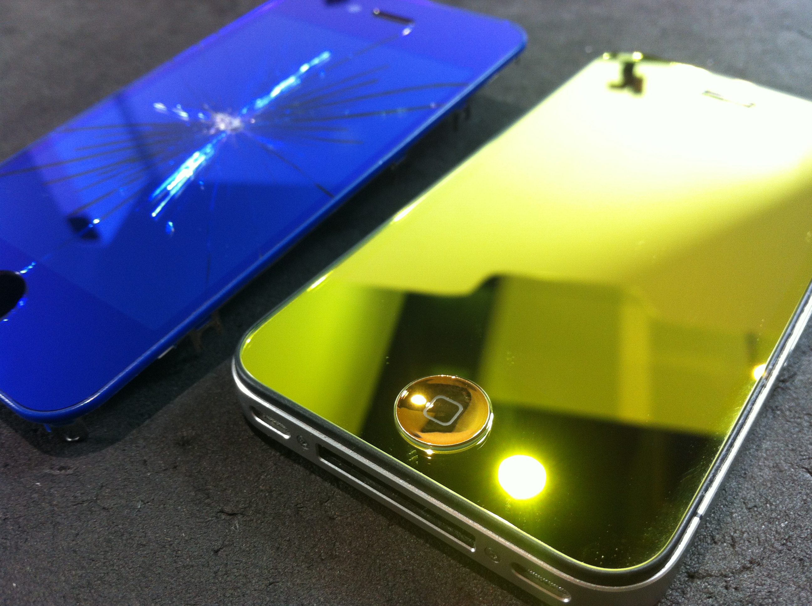 iPhone4SカスタムiPhoneガラス割れ修理イエローゴールド