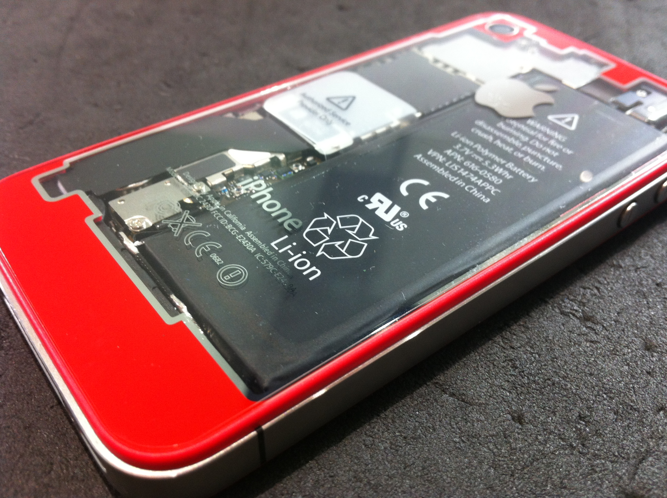 iPhone4/4Sガラス割れカスタム修理クリアレッド